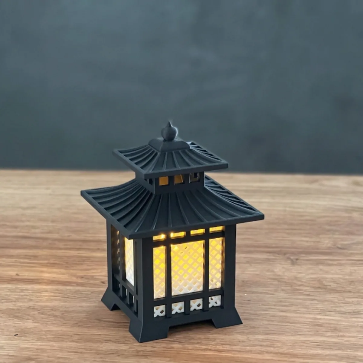 Farol Pagoda con Vela LED